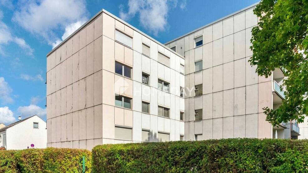 Raumwunder! Geräumige, helle 4-Zimmer-Wohnung auf 106 m² mit Westbalkon & TG-Stellplatz