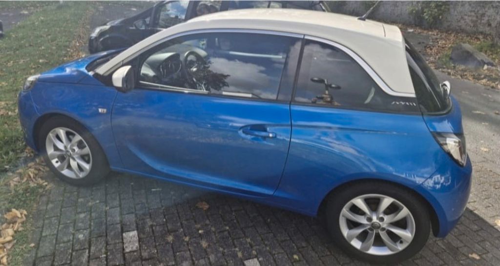 Opel Adam 104.000 km 6.999 &euro; Lohmar 53797