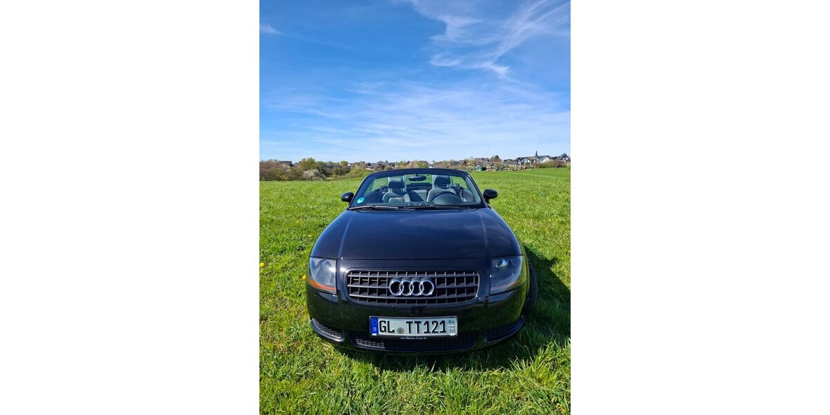 Audi TT 89.500 km 9.900 &euro; Bergisch Gladbach 51467
