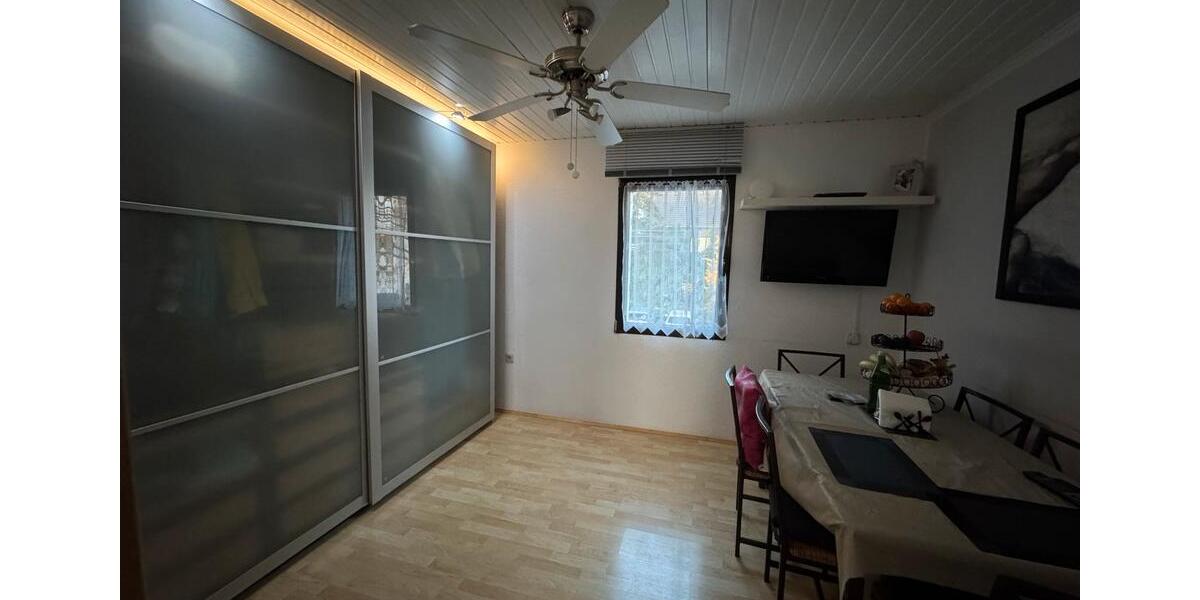 Einfamilienhaus Solingen Burg - 7 Zimmer, 178 m&sup2;, 299.000&euro; | Angebot:26152342