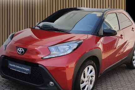 Toyota Aygo (X) 26.961 km 13.990 &euro; Leverkusen 51381