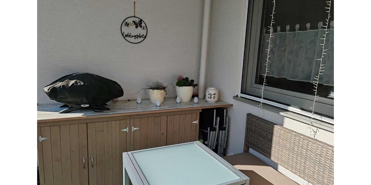 Moderne 3-Zimmer-Wohnung mit Balkon und Garage - provisionsfrei 3 zimmer
