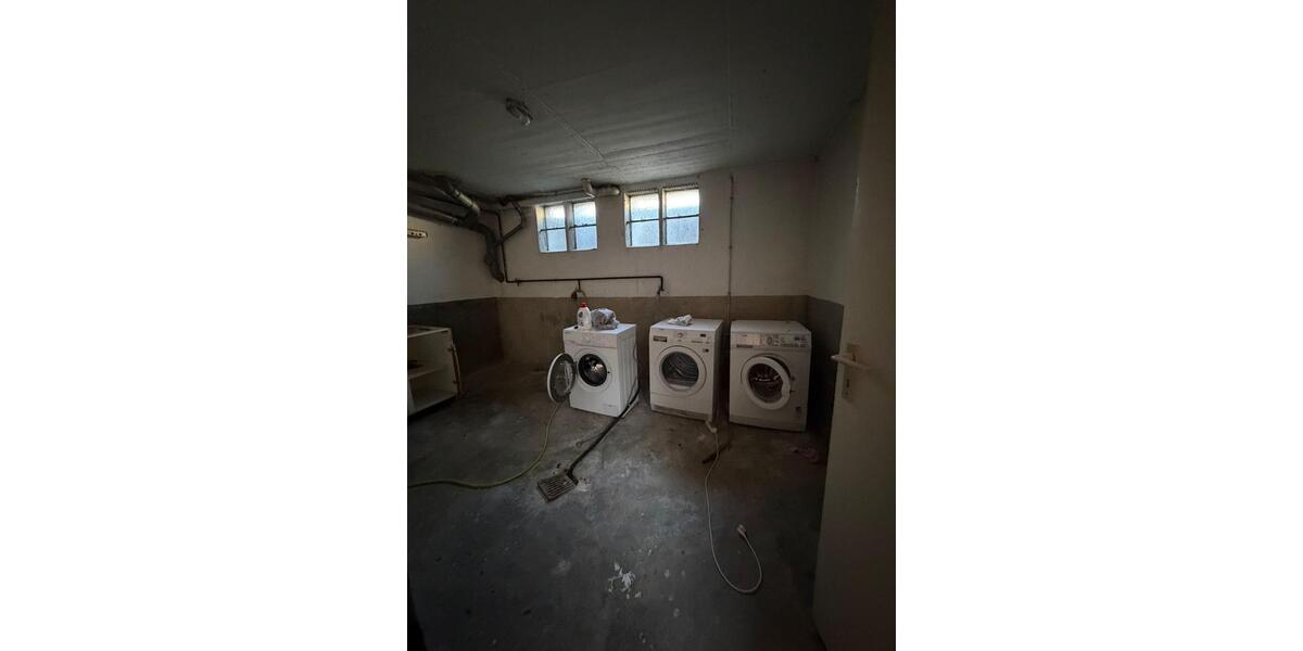 Einfamilienhaus Leverkusen Bergisch Neukirchen - 8 Zimmer, 180 m&sup2;, 3.500&euro; | Angebot:25280776