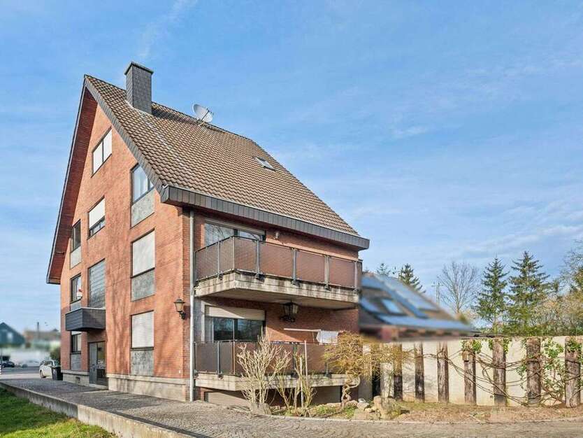 Haus zum Kaufen in Köln 850.000 € 231.84 m²
