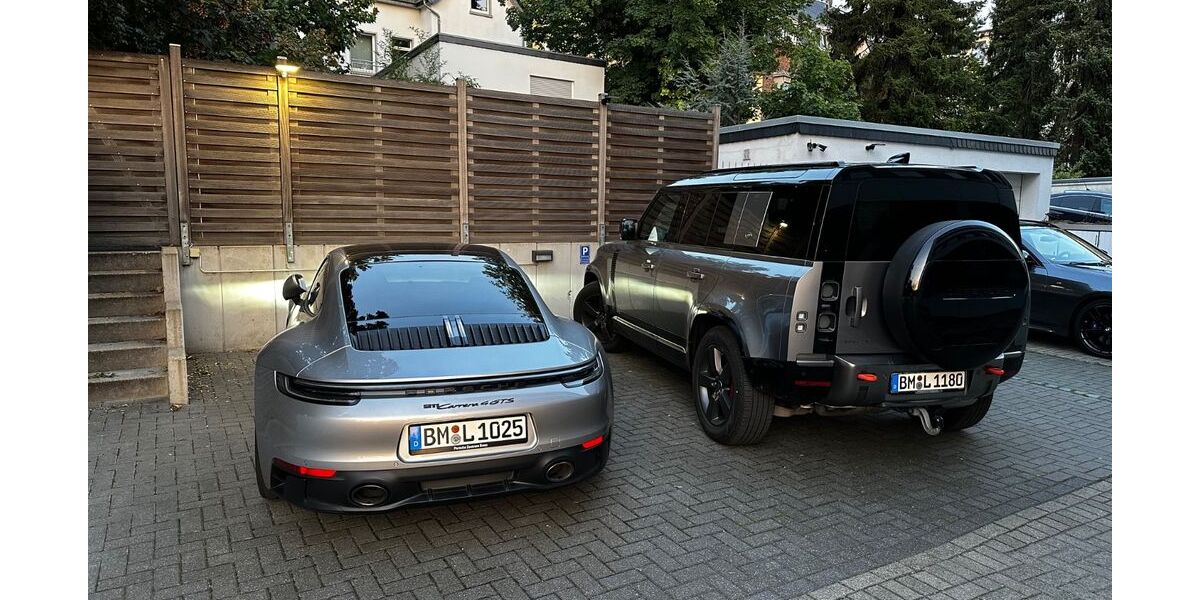Land Rover Defender 65.000 km 64.700 &euro; Bergheim 50126