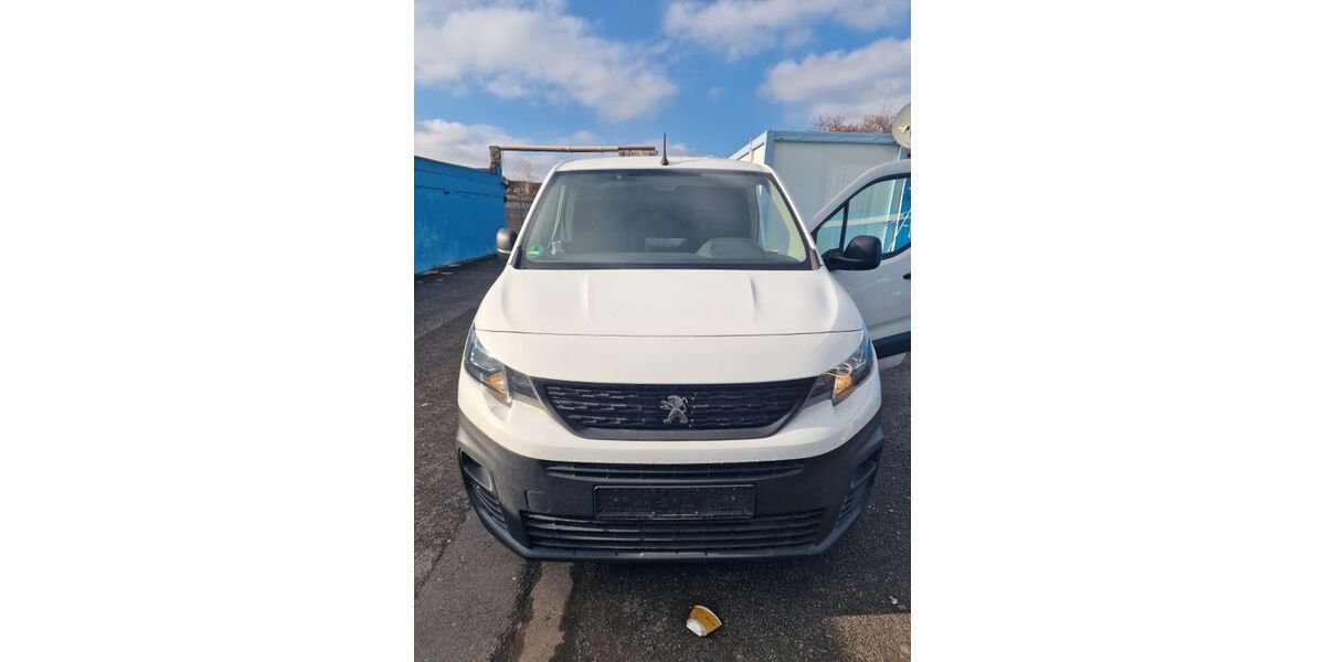 Peugeot Partner 126.000 km 9.490 &euro; Köln 50827
