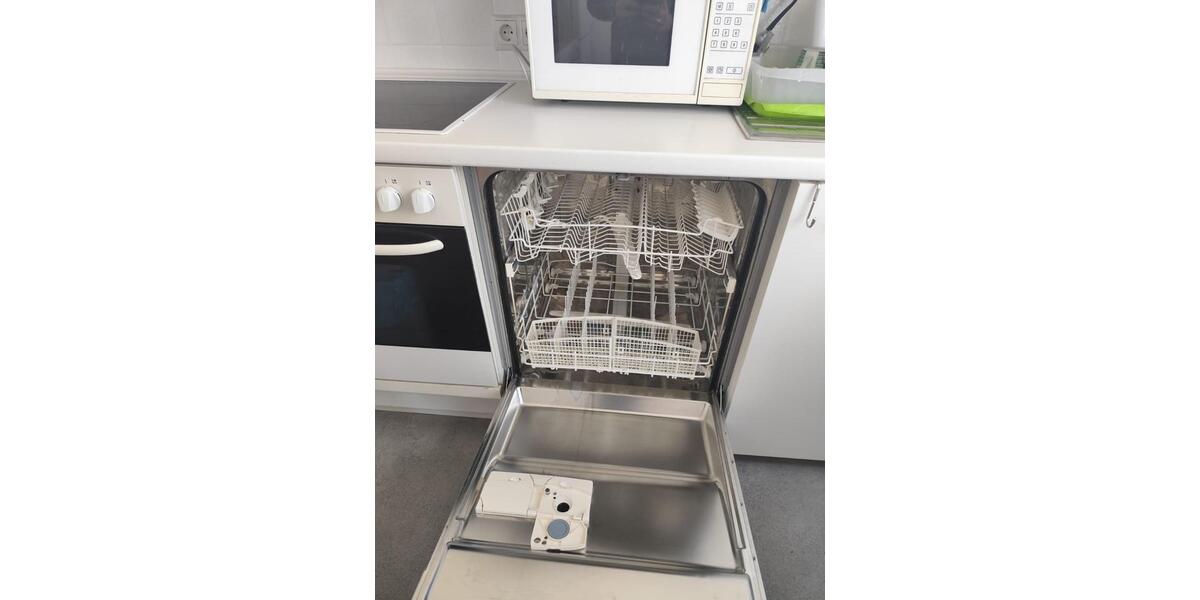 Einfamilienhaus Bonn Beuel-Mitte - 8 Zimmer, 120 m&sup2;, 3.500&euro; | Angebot:25545211