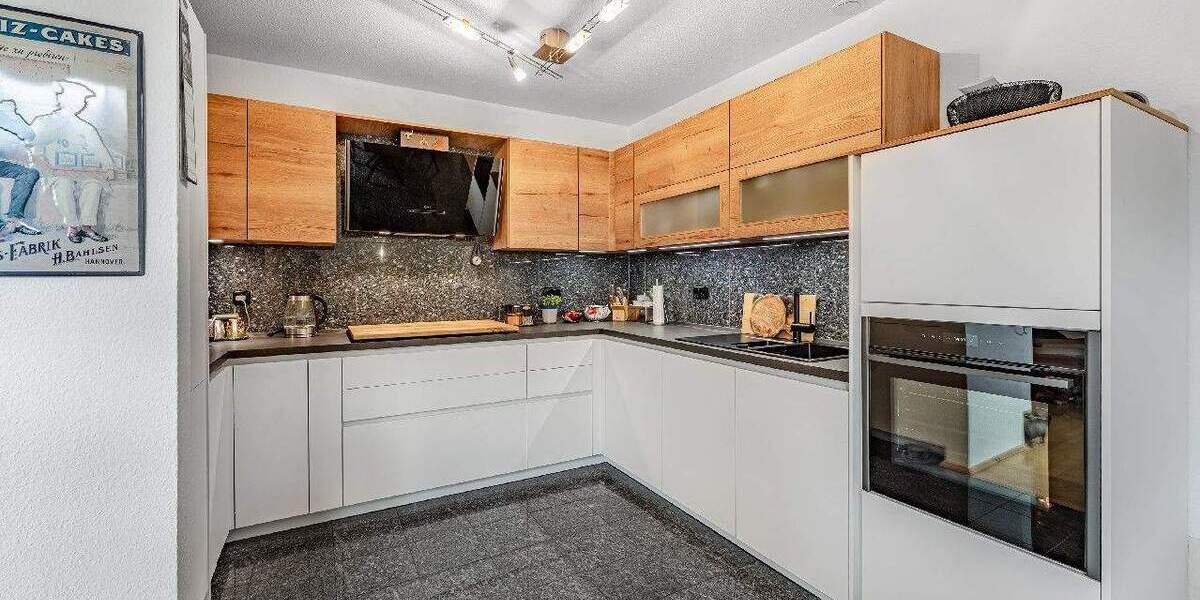 Etagenwohnung Hilden Kalstert - 3 Zimmer, 107 m&sup2;, 399.000&euro; | Angebot:25287530