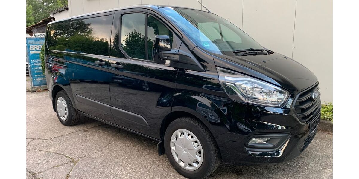 Ford Transit Custom 119.312 km 15.395 € Köln 51107
