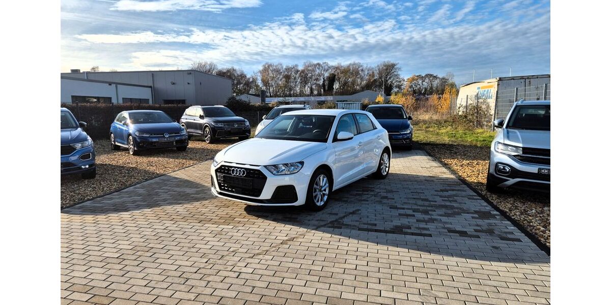 Audi A1 3.900 km 21.299 &euro; Bedburg 50181