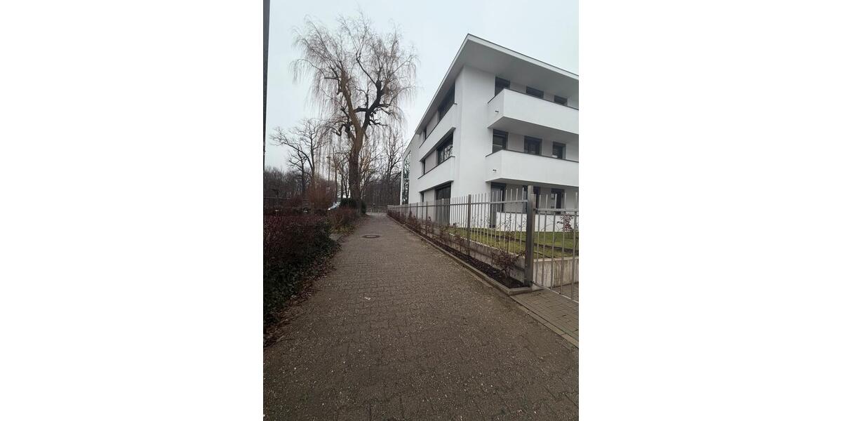 Terrassenwohnung Köln Porz - 2 Zimmer, 98 m&sup2;, 1.785&euro; | Angebot:26148104