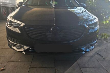 Opel Insignia 180.000 km 12.200 € Köln 50737
