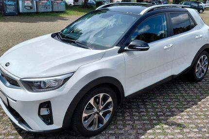Kia Stonic 58.559 km 14.250 &euro; Köln 51061