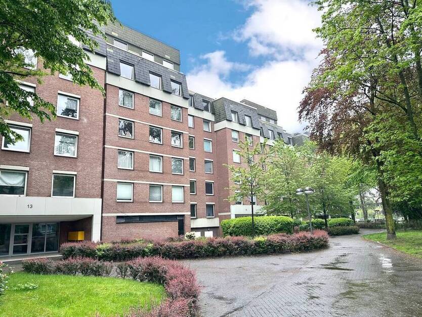 Schöne ZweiZimmerwohnung inkl. Tiefgaragenstellplatz in beliebter Wohnlage