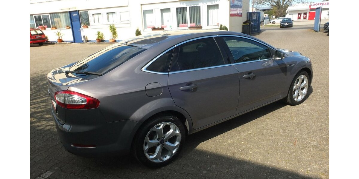 Ford Mondeo 2.0TDCi AUTOMATIC-PROBLEME NAVI XENON PDC B 143.215 km 6.900 &euro; Köln 50858