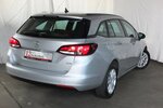 Opel Astra NAVI EINPARKHILFE ALLWETTERREIFEN EURO 6 99.278 km 8.995 &euro; Köln 50858