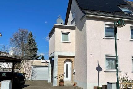 Haus Niederkassel - 5 Zimmer, 125 m&sup2;, 579.000&euro; | Angebot:25297759