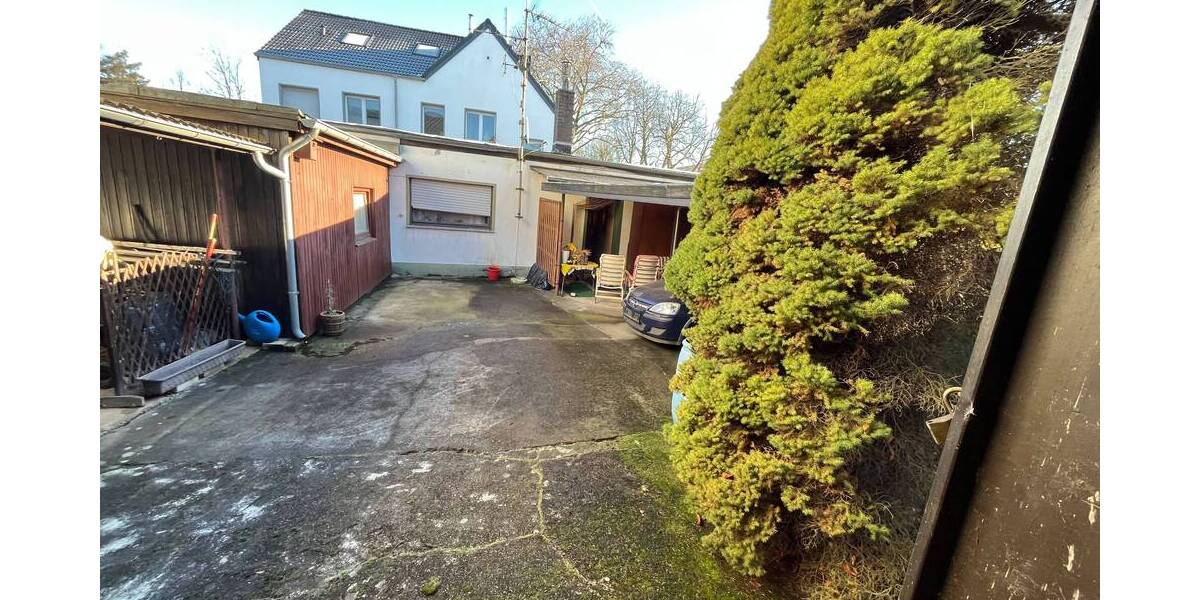 Mehrfamilienhaus, Wohnhaus Köln Wahn - 300.000&euro; | Angebot:23976211