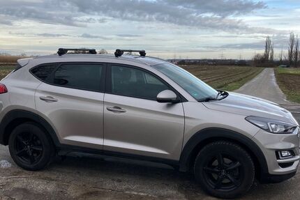 Hyundai TUCSON 55.555 km 19.490 &euro; Alfter 53347