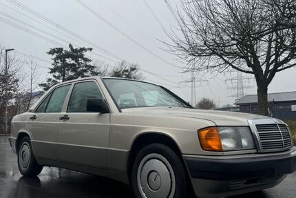Mercedes-Benz 190 136.000 km 5.990 &euro; Hürth 50354