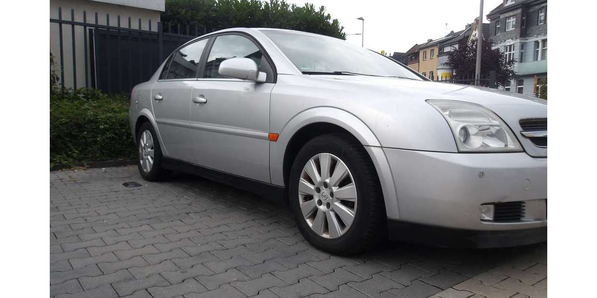 Opel Vectra 142.000 km 4.790 &euro; Siegburg 53721
