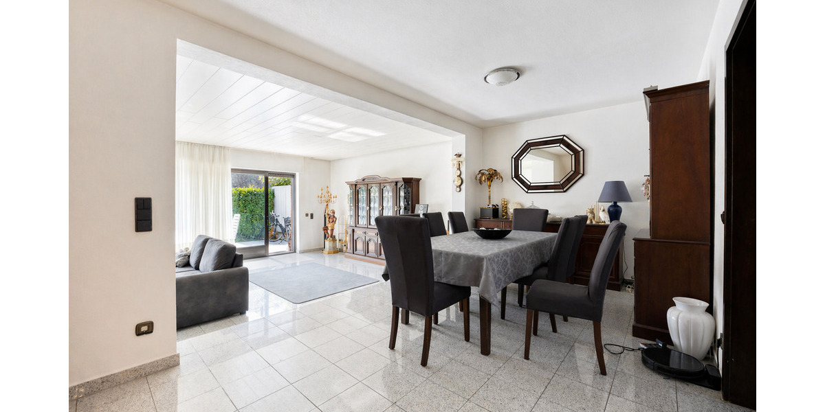 Reihenmittelhaus Hürth Hermülheim - 5 Zimmer, 158 m&sup2;, 795.000&euro; | Angebot:26393422