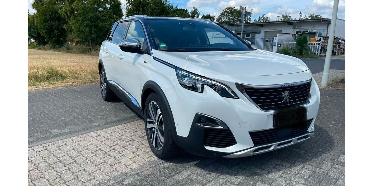 Peugeot 5008 186.000 km 16.000 &euro; Bonn 53117
