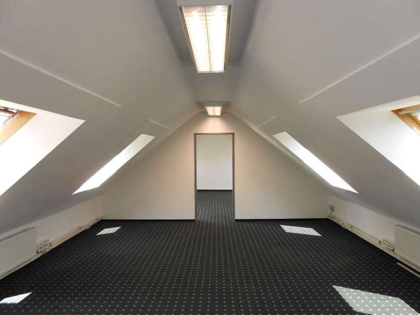 Büro in Köln 1.500 € 125 m²
