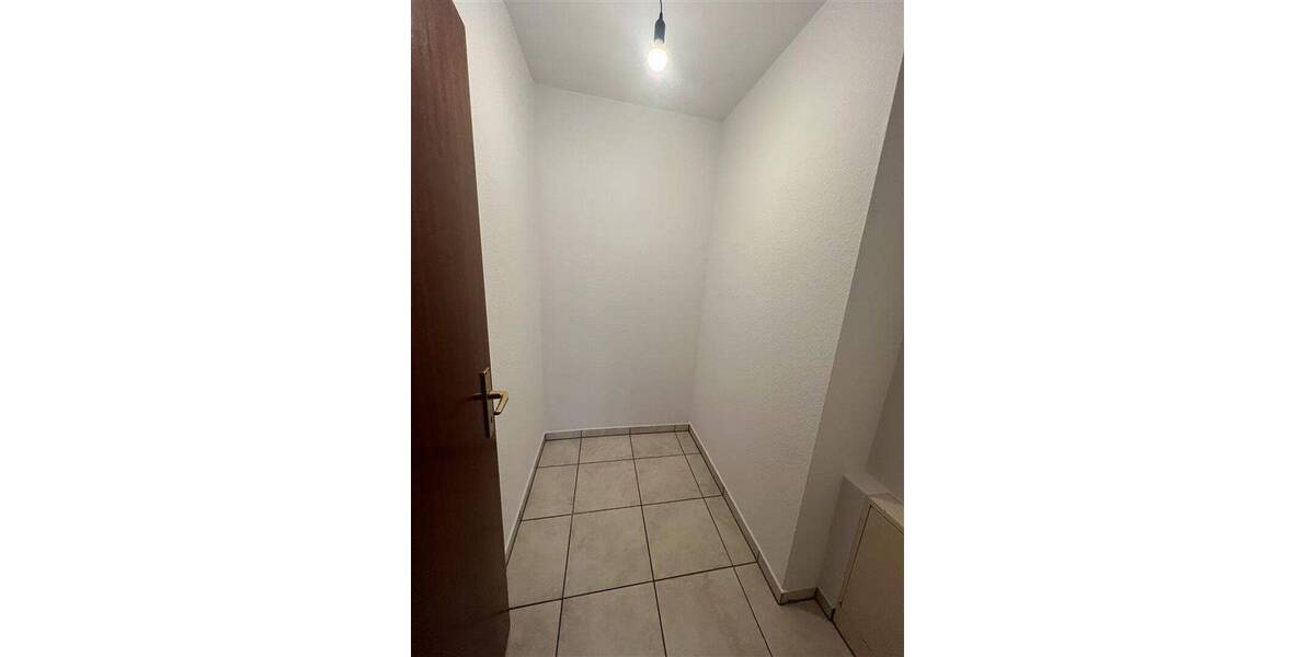 Etagenwohnung Rösrath Forsbach - 2 Zimmer, 73 m&sup2;, 850&euro; | Angebot:26926303