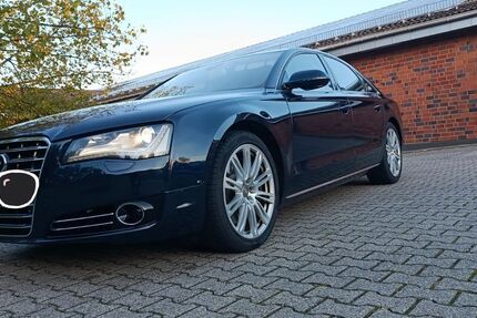 Audi A8 250.000 km 18.500 &euro; Burscheid 51399
