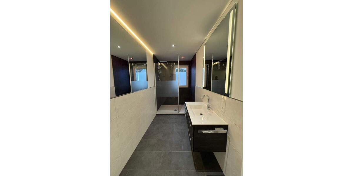 Etagenwohnung Siegburg Dreesch - 2 Zimmer, 80 m&sup2;, 990&euro; | Angebot:24155580