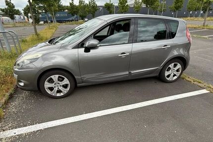 Renault Scenic 192.000 km 3.450 &euro; Hennef ( Sig ) 53773