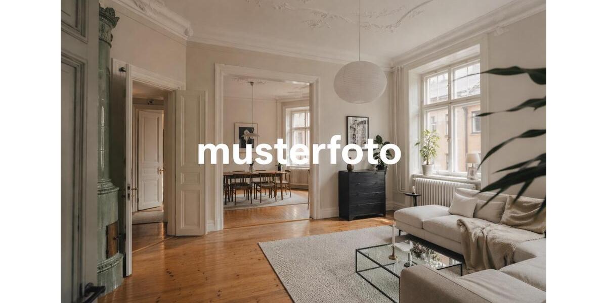 Etagenwohnung Solingen Aufderhöhe - 3 Zimmer, 100 m&sup2;, 1.250&euro; | Angebot:26262949