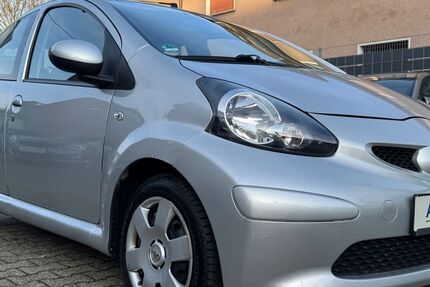 Toyota Aygo (X) 32.308 km 6.490 &euro; Köln 50858