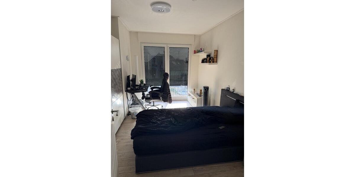 Maisonettenwohnung Solingen Wald - 5 Zimmer, 135 m&sup2;, 1.720&euro; | Angebot:25408715