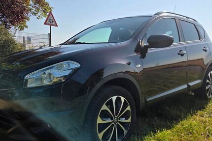 Nissan Qashqai 161.000 km 8.100 &euro; Niederkassel 53859