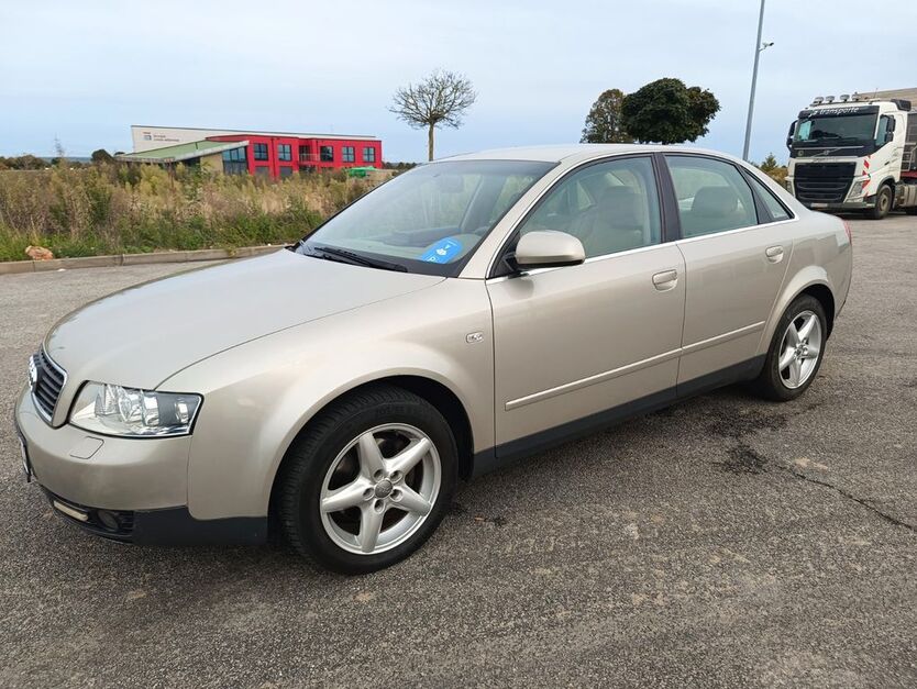 Audi A4 135.000 km 5.800 € Elsdorf 50189
