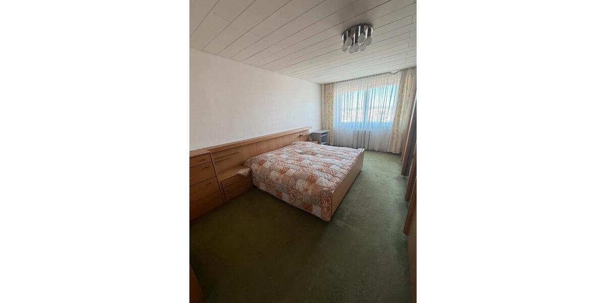 Etagenwohnung Köln Porz - 5 Zimmer, 143 m&sup2;, 2.100&euro; | Angebot:25349054