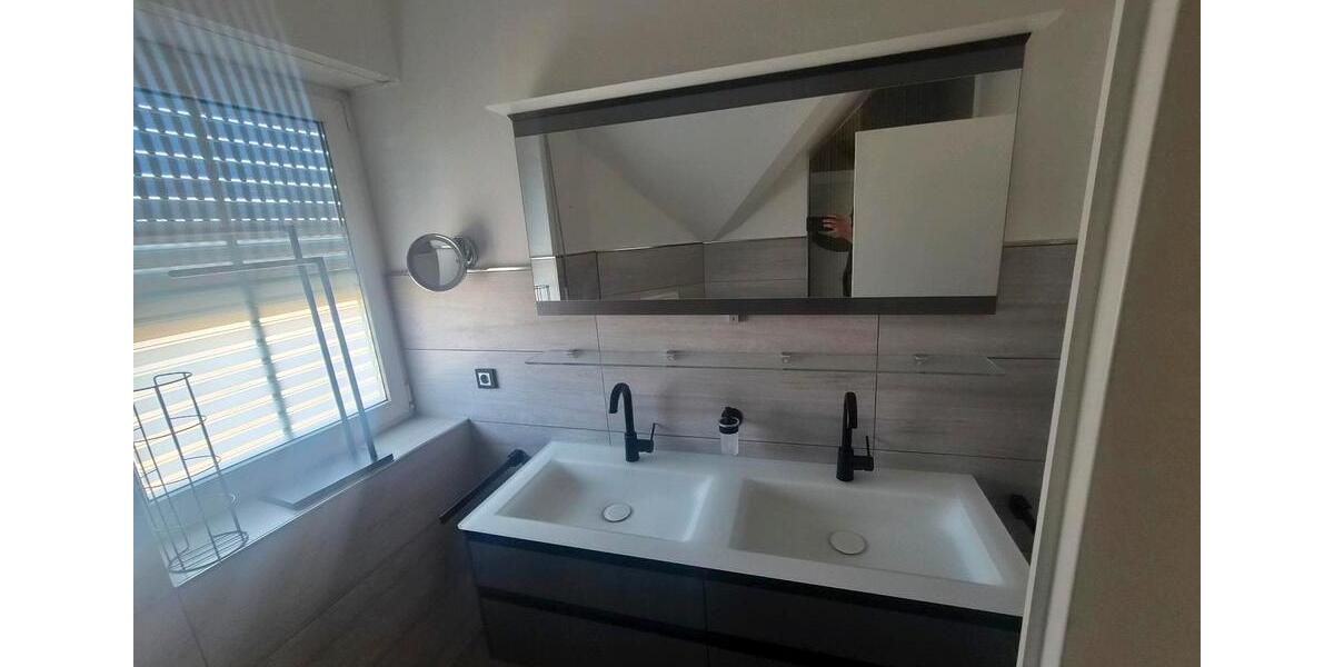 Einfamilienhaus Hennef (Sieg) - 5 Zimmer, 125 m&sup2;, 685.000&euro; | Angebot:26061061