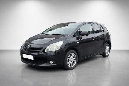 Toyota Verso 128.900 km 8.400 &euro; Erftstadt (bei köln) 50374