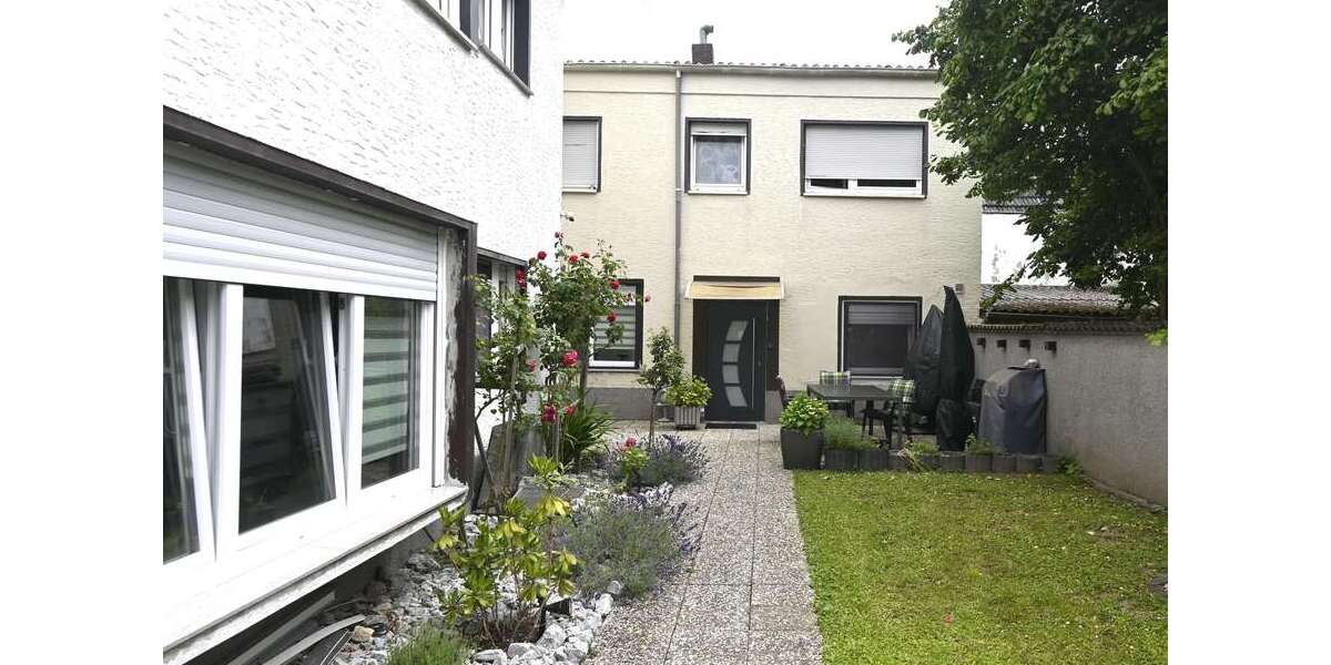 Wohnung zum Kaufen in Bornheim 247.000 € 115 m² 5 zimmer