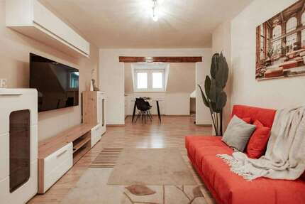 Zimmer Neuss Innenstadt - 2 Zimmer, 1.450&euro; | Angebot:26121630