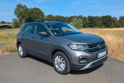 VW T-Cross 7.845 km 15.900 &euro; Sankt Augustin 53757