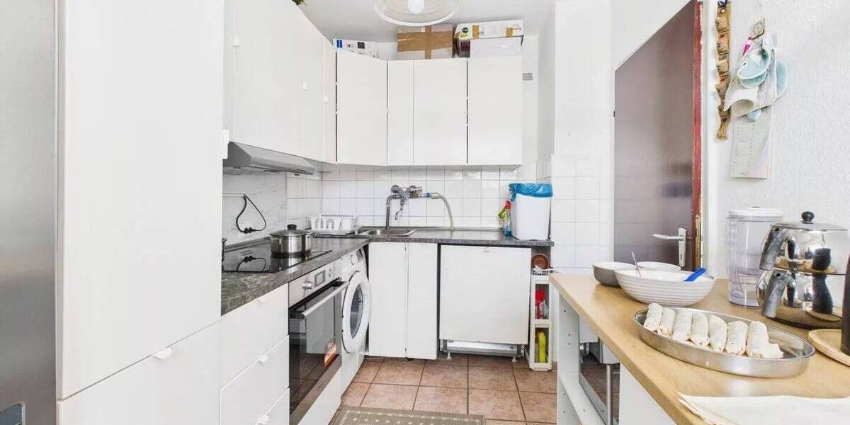 Etagenwohnung Köln Pesch - 4 Zimmer, 92 m&sup2;, 260.000&euro; | Angebot:26868717