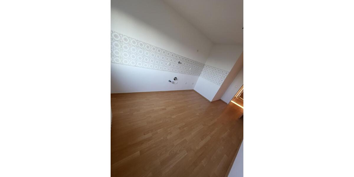 Dachgeschoßwohnung Bergheim Auenheim - 2 Zimmer, 75 m&sup2;, 790&euro; | Angebot:24352117