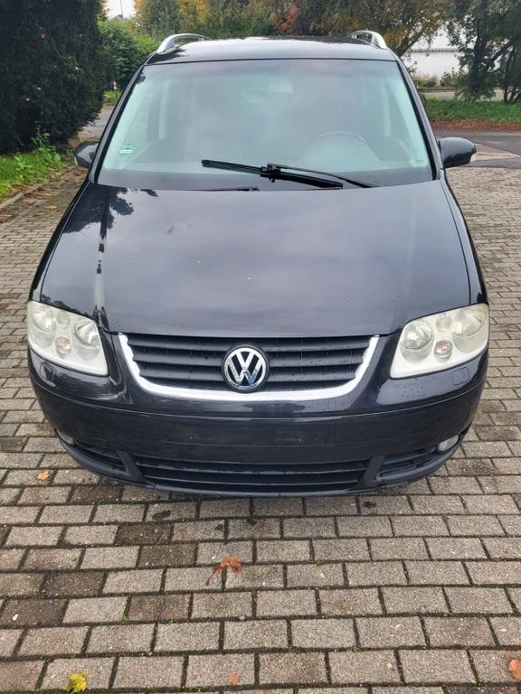 VW Touran 327.000 km 1.500 € Bergheim 50127