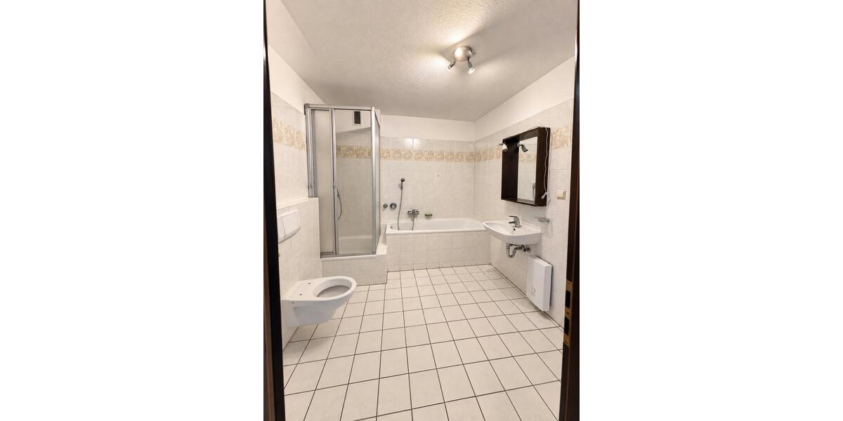 Erdgeschoßwohnung Erftstadt - 3 Zimmer, 80 m&sup2;, 1.000&euro; | Angebot:27583809