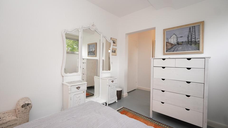 Stilvoll möblierte Doppelhaushälfte mit Top-Anbindung in Köln-Lövenich 4 zimmer