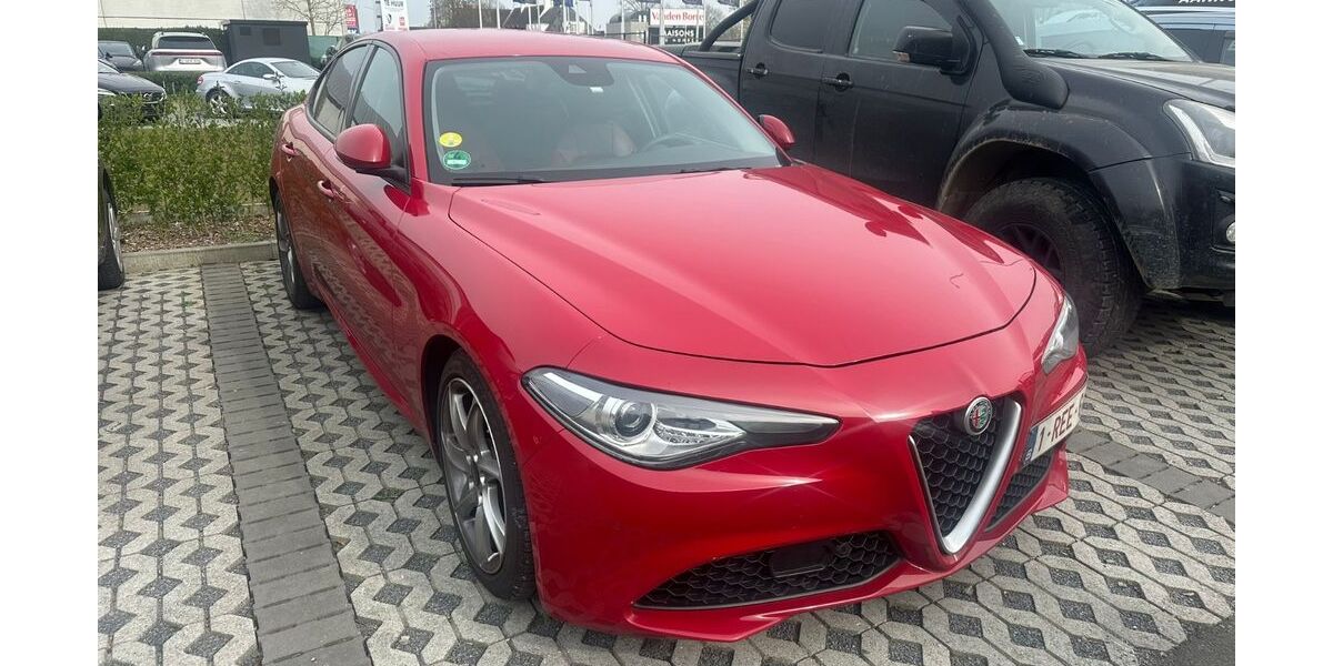 Alfa Romeo Giulia 140.000 km 13.600 &euro; Wesseling - Köln 50389