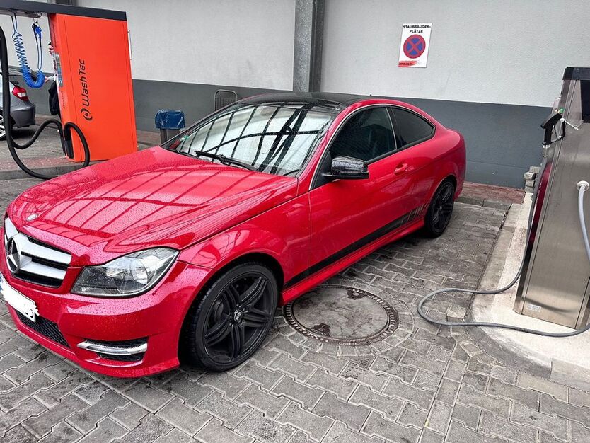 Mercedes-Benz C 250 156.000 km 13.500 € Troisdorf 53844